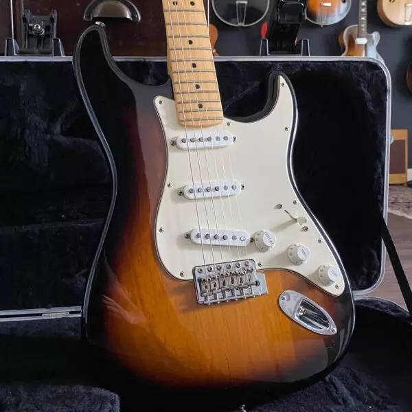 Fender American Special Stratocaster USA Sunburst 2010 - The