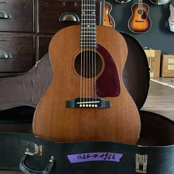 Gibson LG-0 おそらく1962年製 Gibson LG-0 おそらく1962年製 Gibson LG-0 おそらく1962年製 Gibson