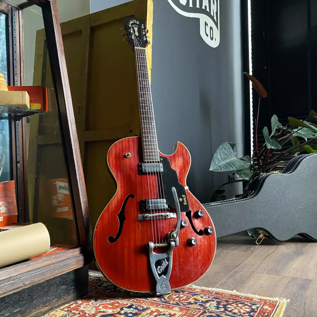 Guild Starfire III Cherry 1966 - The Guitar Company