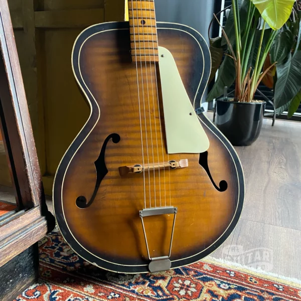 Kay Archtop Chicago Made K6858 1960s - The Guitar Company