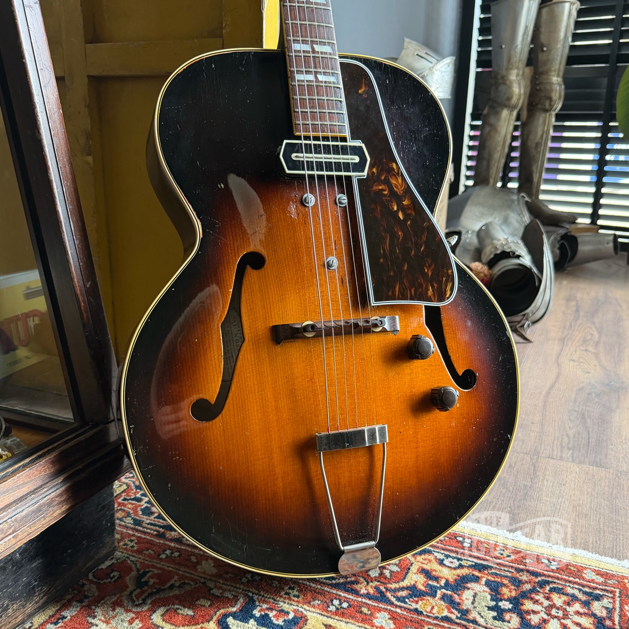 Gibson L-7 “Charlie Christian” Sunburst 1944 - Afbeelding 3